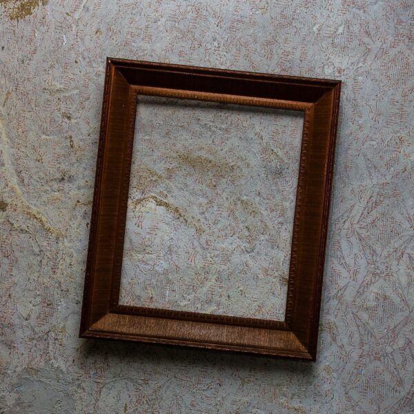 Occasions to gift someone a bespoke picture frame
