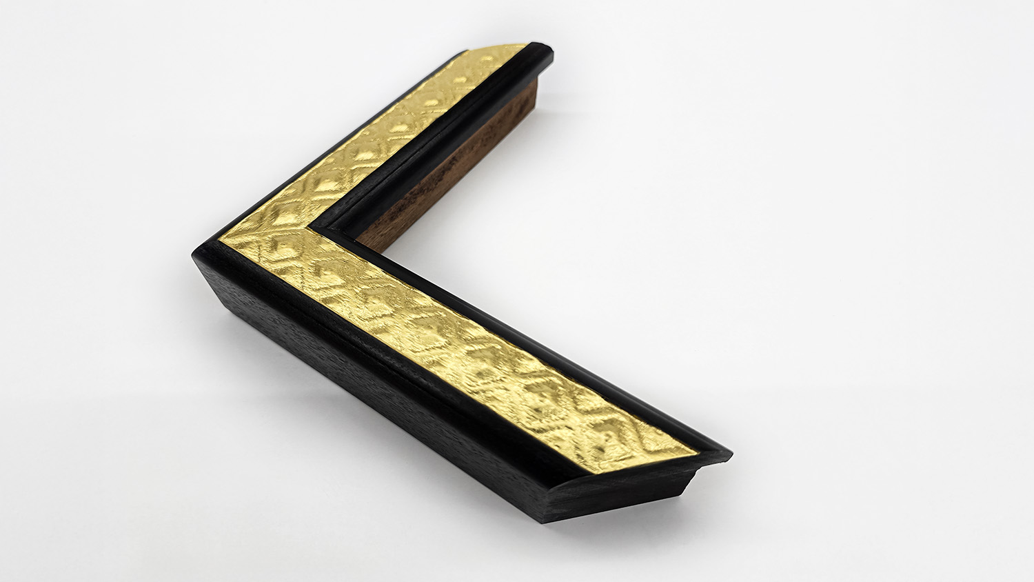 BISHOPSGATE BLACK AND GOLD 2