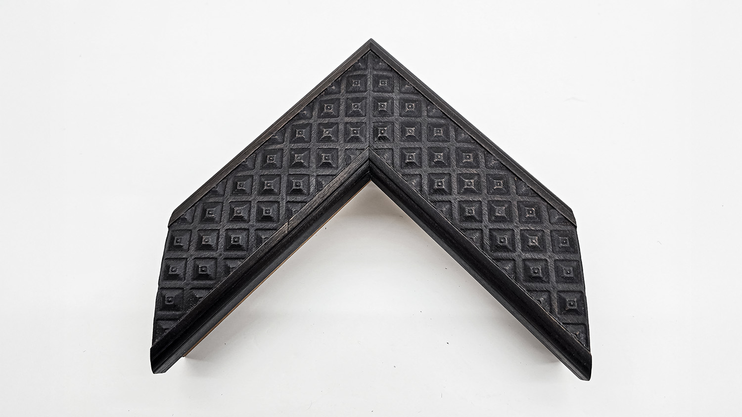 BISHOPSGATE WALNUT 5