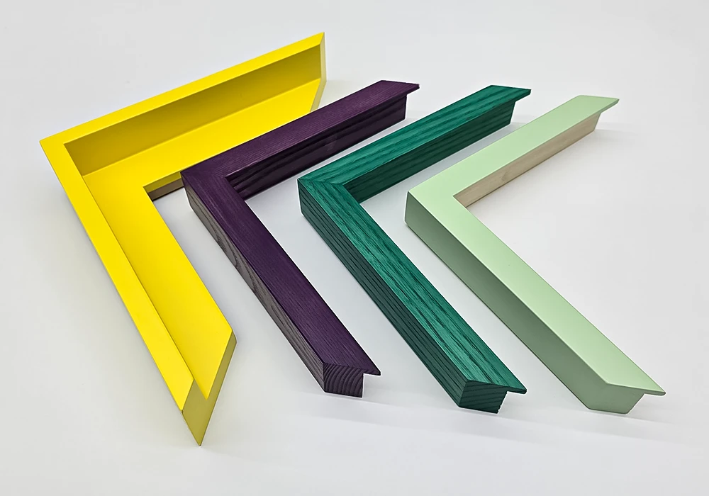 CUSTOM COLOUR FRAMES